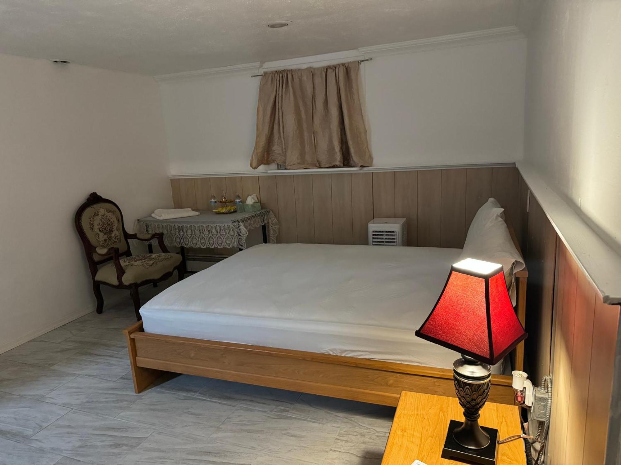 The White Pearl Apartment Metuchen Ngoại thất bức ảnh